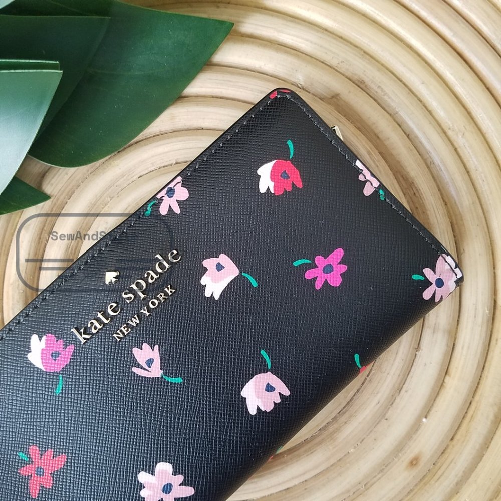 Kate Spade NWT Kate Spa Staci Ditsy Buds Large Slim Bifold Wallet in Black - Picture 3 of 14